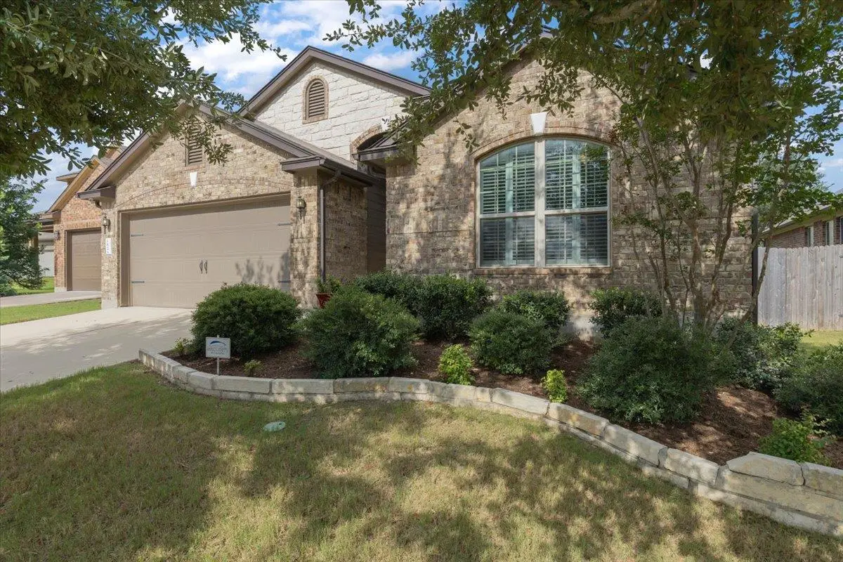 162 Sugar Crk, Buda, TX 78610 - #1
