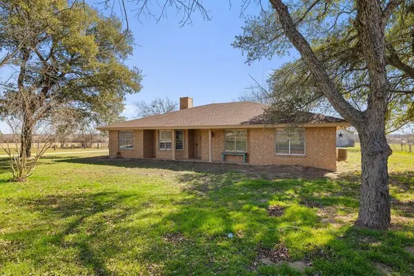 950 S Fm 486, Thorndale, TX 76577