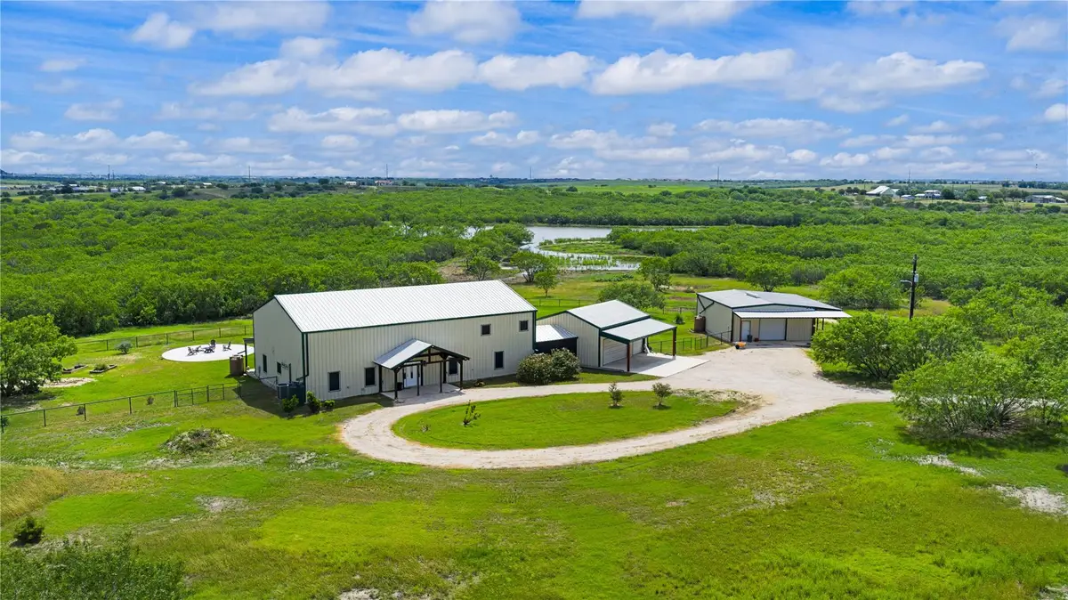 1293 Pioneer Rd, Seguin, TX 78155 - #1