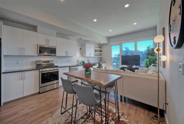 4004 Banister Ln #207, Austin, TX 78704