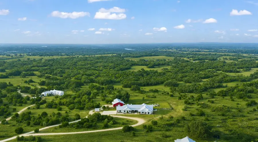 452 Southwick Ranch Rd, Johnson City, TX 78636 - #2