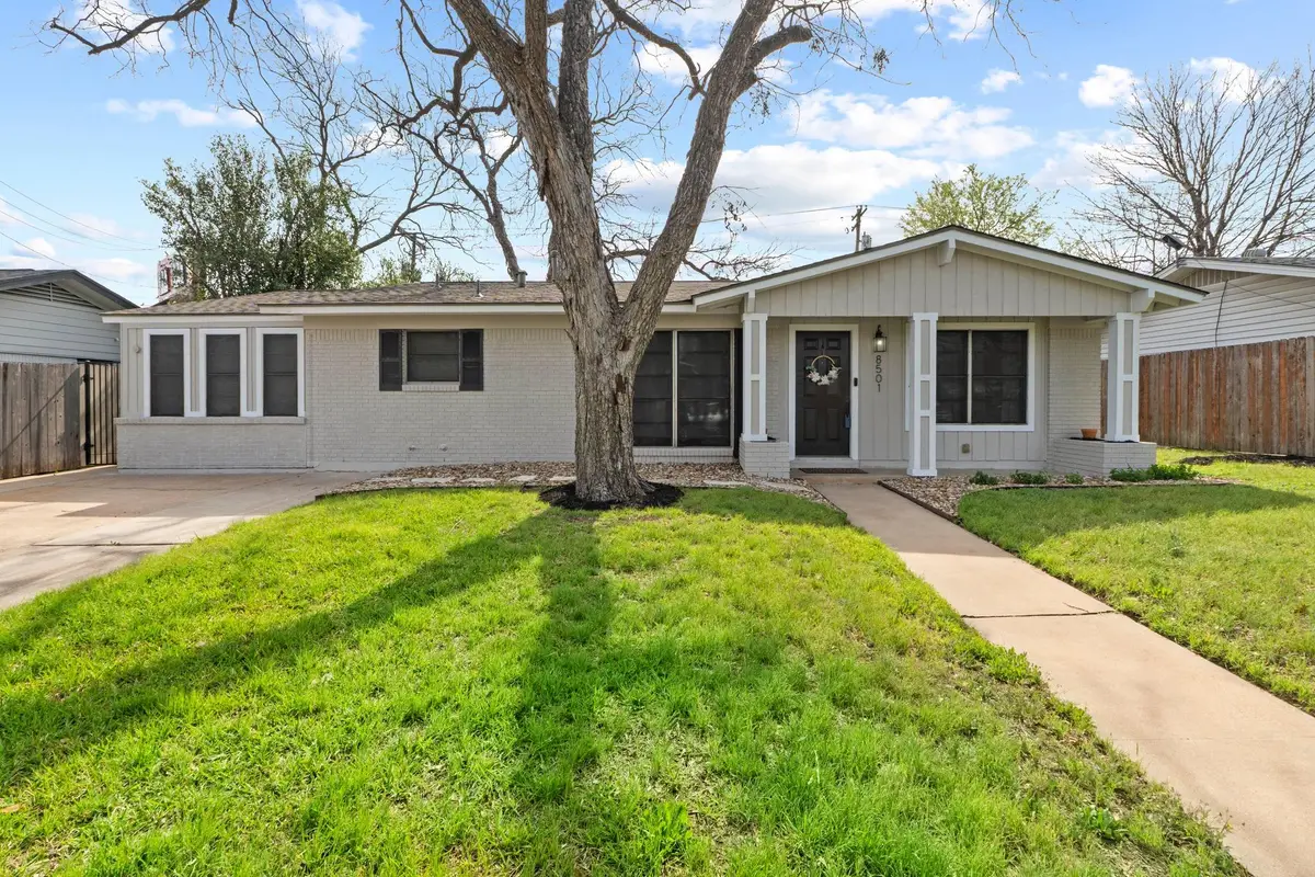 8501 Kromer St, Austin, TX 78757 - #1