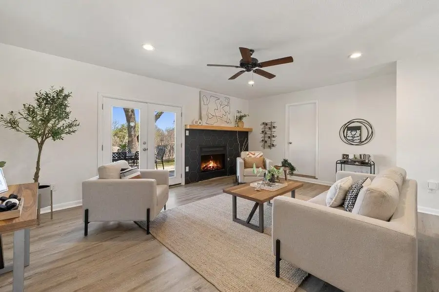 300 Clearday Dr, Austin, TX 78745 - #2