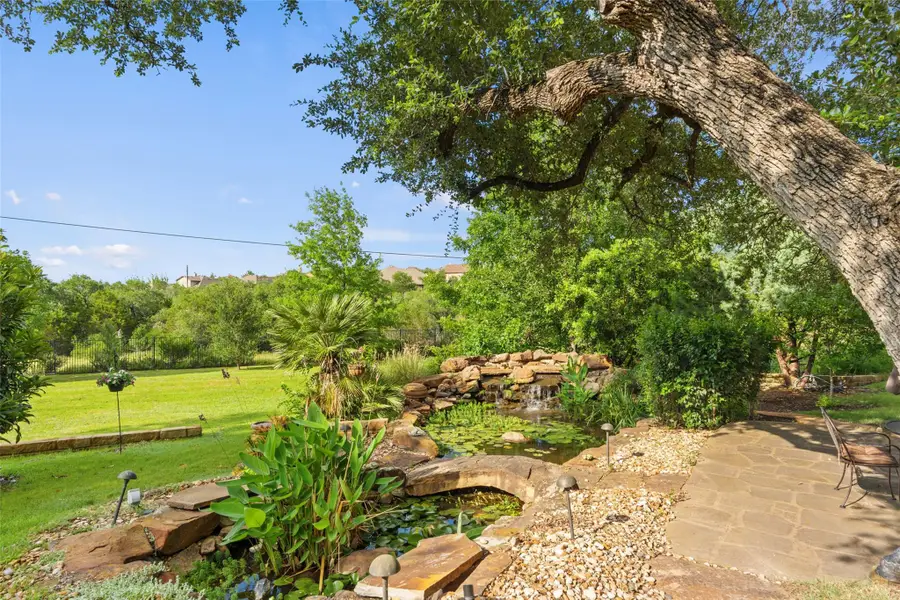 407 Bella Montagna Cir, Lakeway, TX 78734 - Image #3