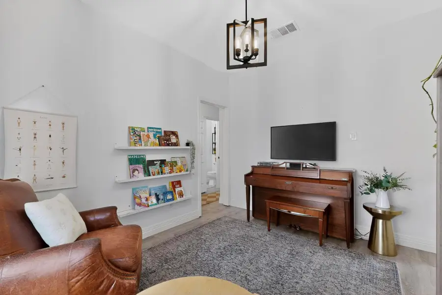 3928 Tapado Canyon Trl, Round Rock, TX 78681 - #3