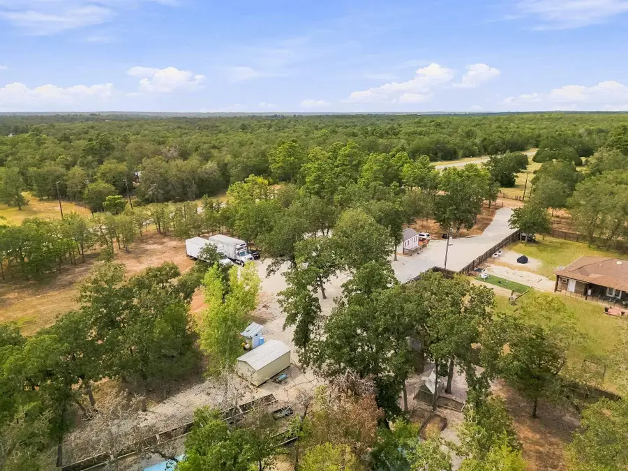 107 Turner Ln, Paige, TX 78659 - #2