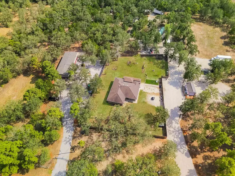 107 Turner Ln, Paige, TX 78659 - #3
