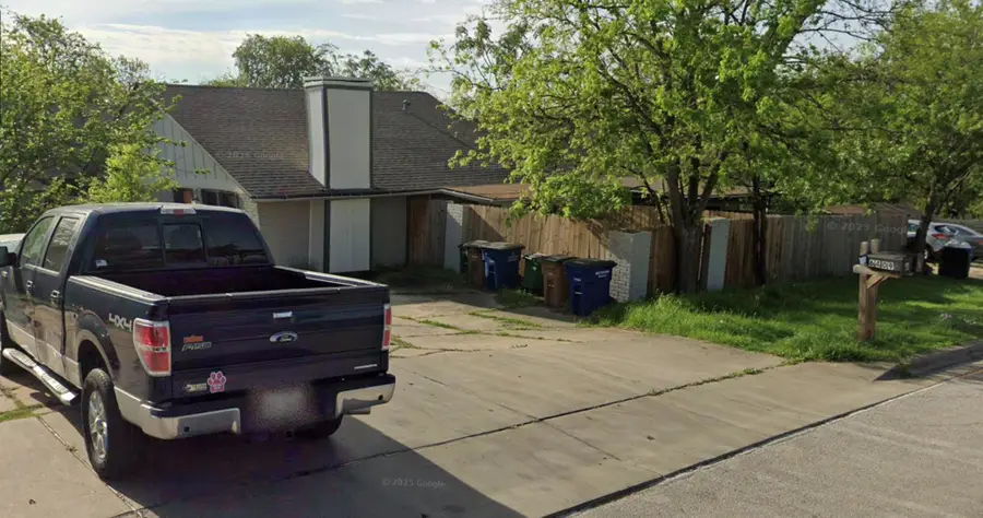 6409 Auburn Dr, Austin, TX 78723 - Image #2