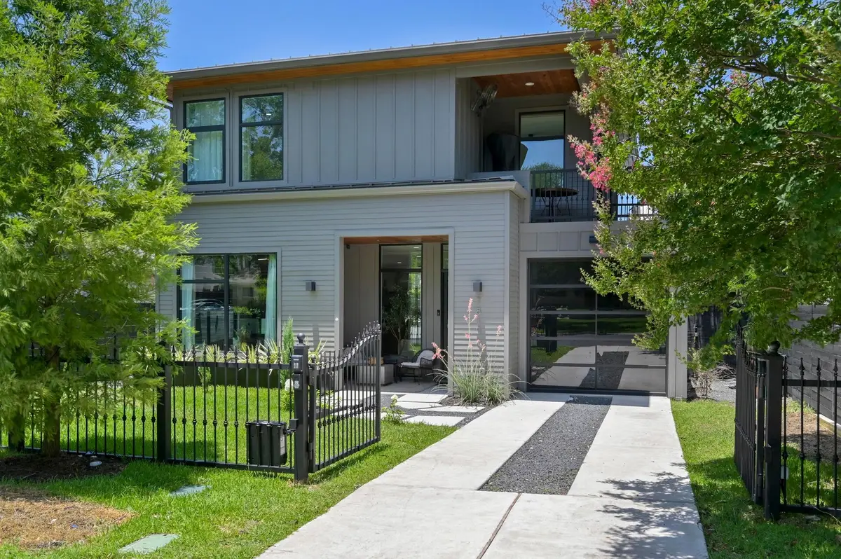 7810 Hardy Dr, Austin, TX 78757 - #1