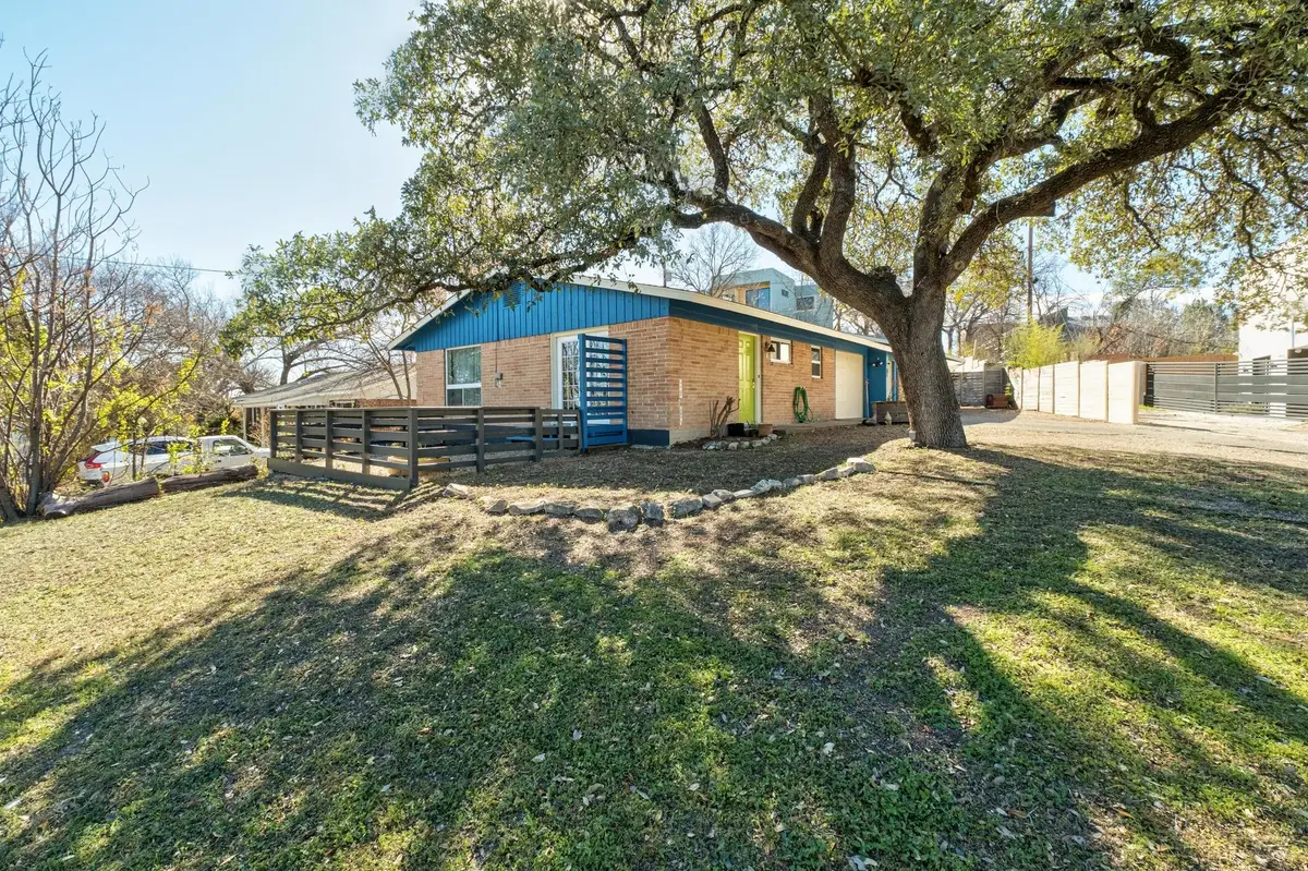 805 Terrell Hill Dr, Austin, TX 78704 - Image #1