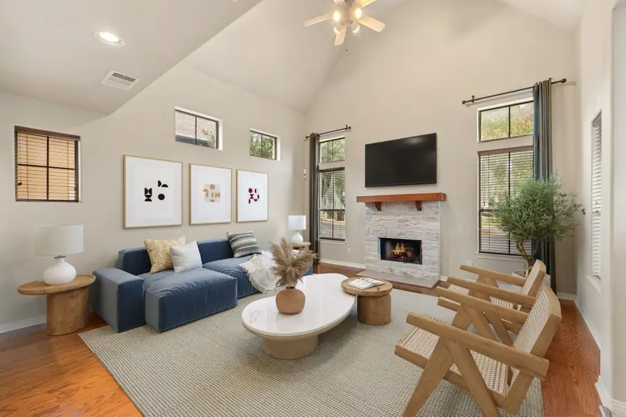 8917 Old Lampasas Trl #33, Austin, TX 78750 - Image #2