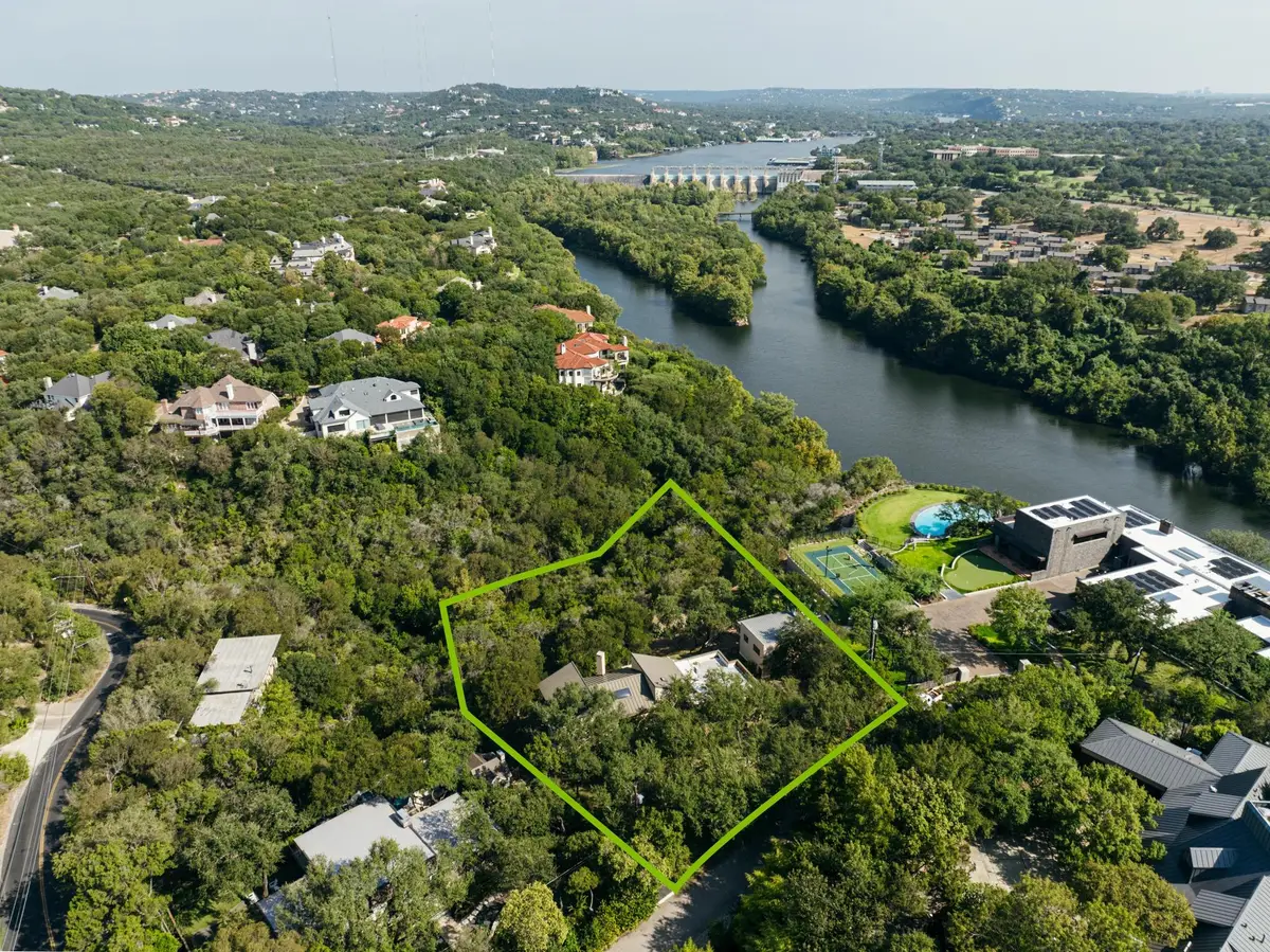 102 Canyon Cir W, Austin, TX 78746 - #1