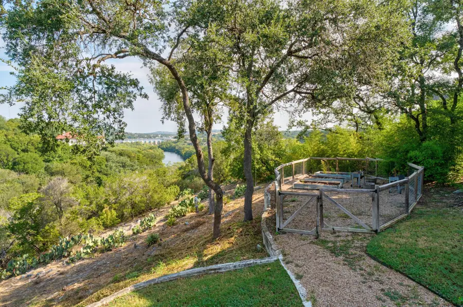 102 Canyon Cir W, Austin, TX 78746 - #3