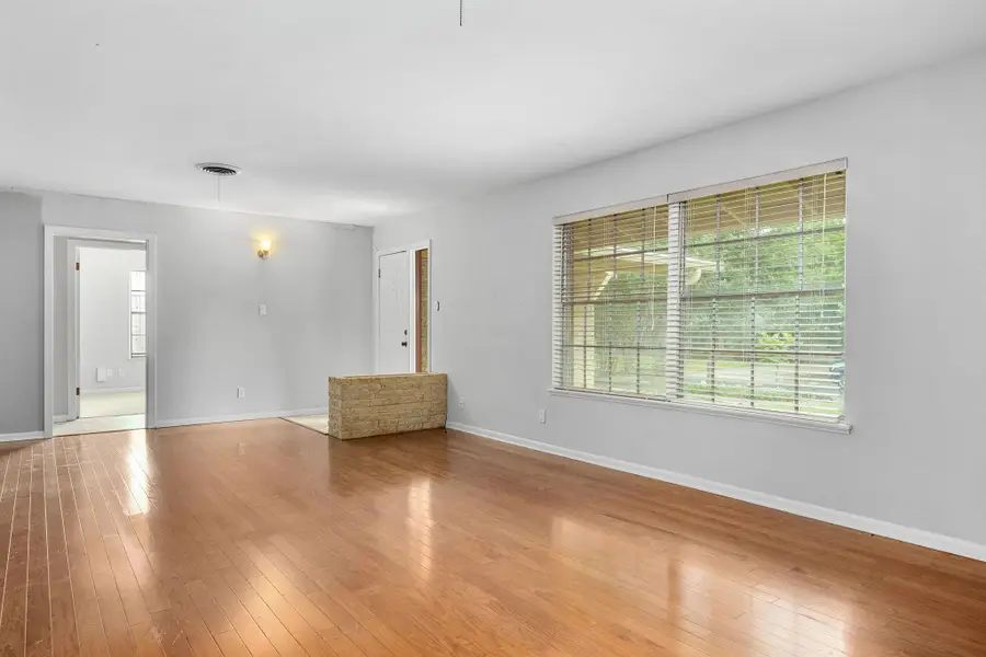 5509 Mapleleaf Dr, Austin, TX 78723 - #3