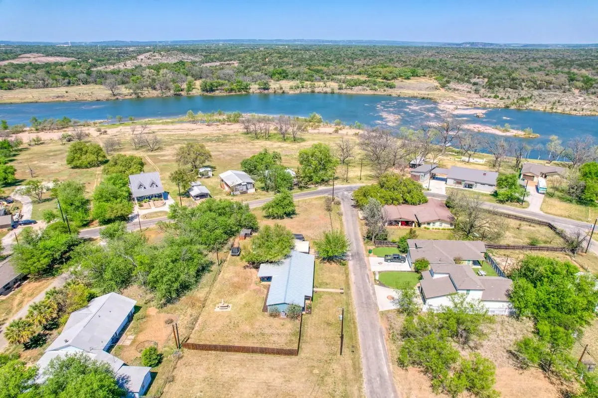 874 Pine Ln, Cottonwood Shores, TX 78657 - #1