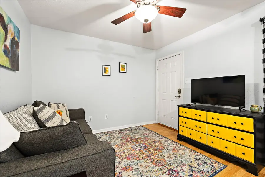 2450 Ashdale Dr #B-211, Austin, TX 78757 - Image #3