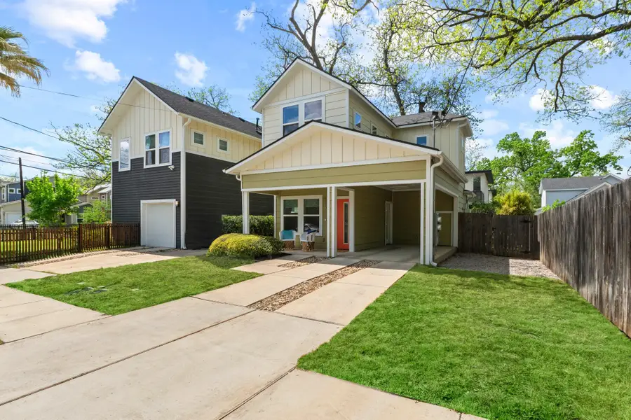 1112 Linden St #B, Austin, TX 78702 - #2