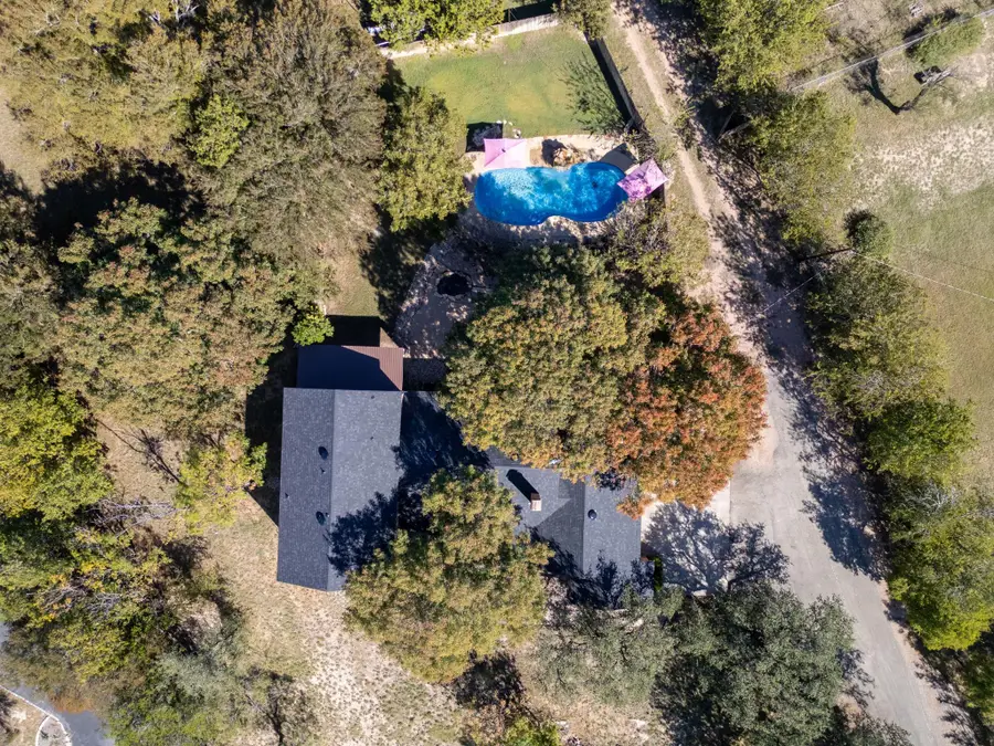 1307 Nix Rd, Lampasas, TX 76550 - Image #3