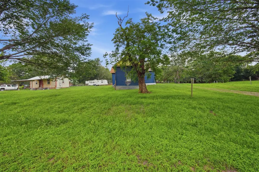 148 Brenham St, McDade, TX 78650 - #3