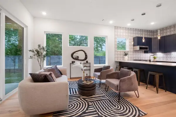 4513 S 3rd St #2, Austin, TX 78745