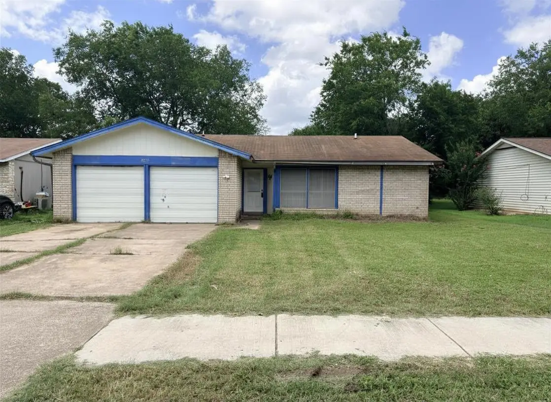 2512 E Stassney Ln, Austin, TX 78744 - #1