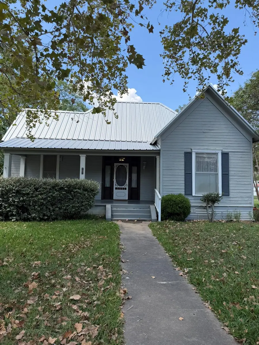 701 Garwood St, Smithville, TX 78957 - #2