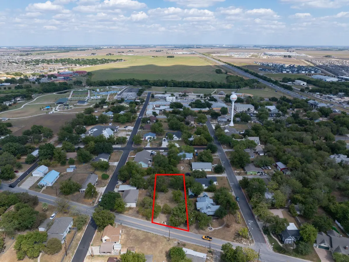 304 N Fm 1660, Hutto, TX 78634 - #1
