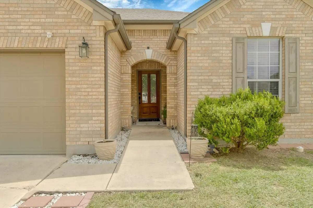 460 Waterleaf Blvd, Kyle, TX 78640 - #1