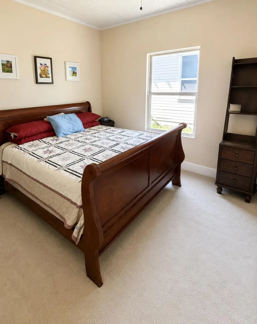 810 N 6th St, Temple, TX 76501 - #3