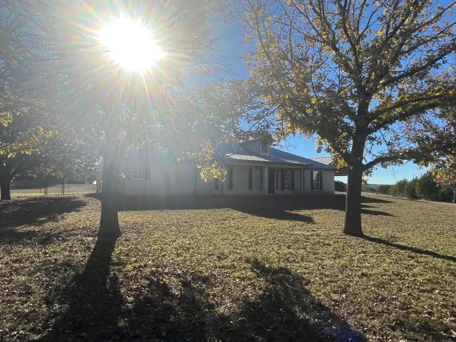3076 County Road 1045 Rd, Lampasas, TX 76550 - Image #3