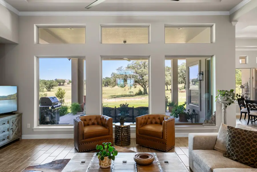 105 Clear Springs Ct, Marble Falls, TX 78654 - Image #3