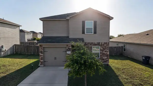 204 Denson Ln #26C, Jarrell, TX 76537