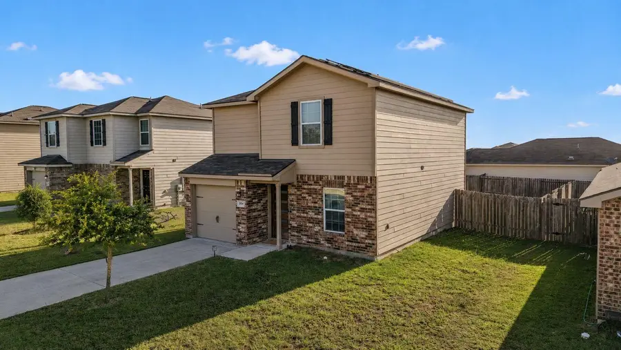 204 Denson Ln #26C, Jarrell, TX 76537 - #2