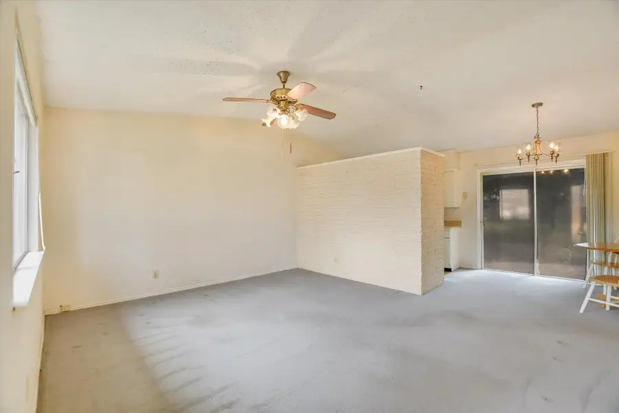 8003 Rockwood Ln, Austin, TX 78757 - #3