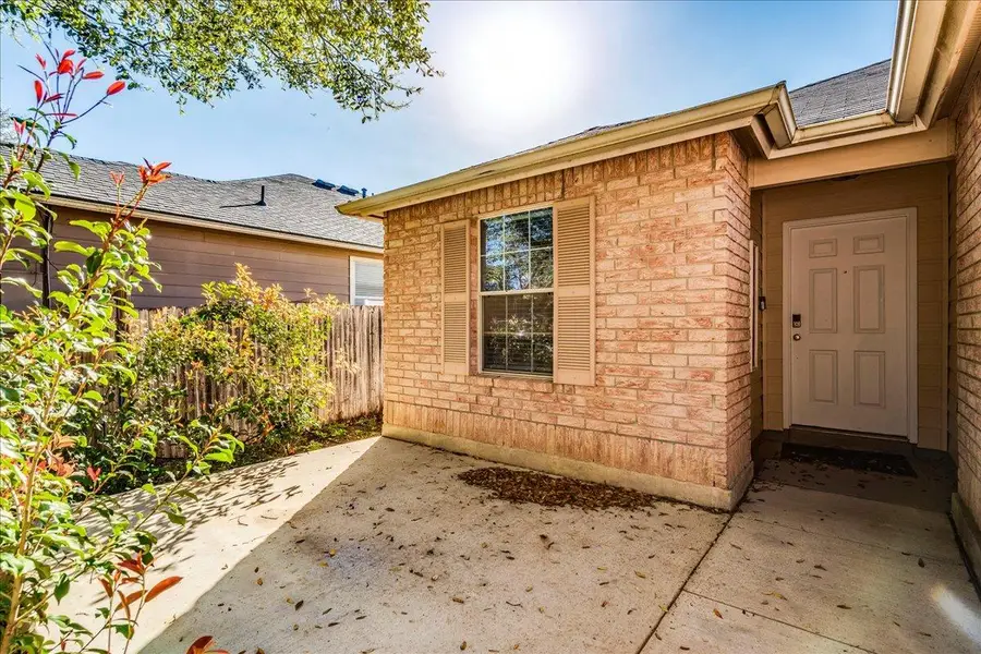 3432 Whisper Blf, Schertz, TX 78108 - #3