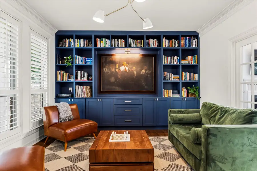 3107 Lookout Ln, Austin, TX 78746 - #3