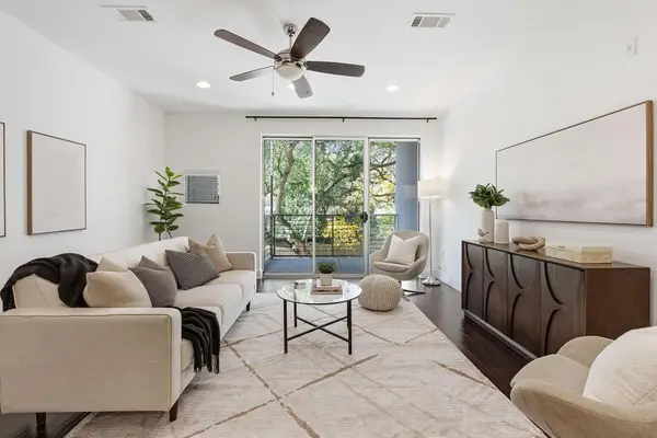 2002 Glen Allen St #104, Austin, TX 78704