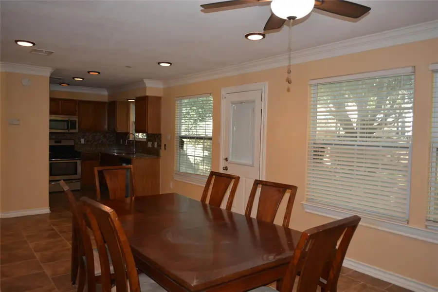 13703 Cambourne Dr, Pflugerville, TX 78660 - Image #2