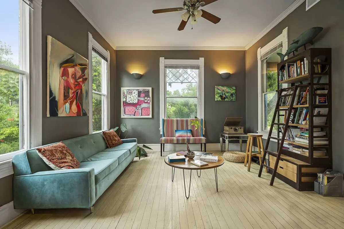 1007 E 8th St, Austin, TX 78702 - #1
