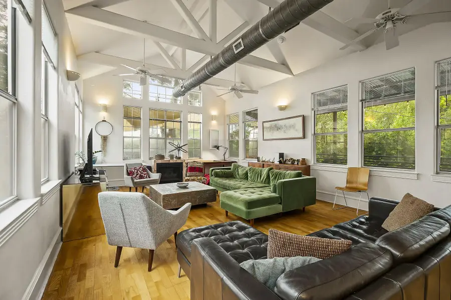 1007 E 8th St, Austin, TX 78702 - #3