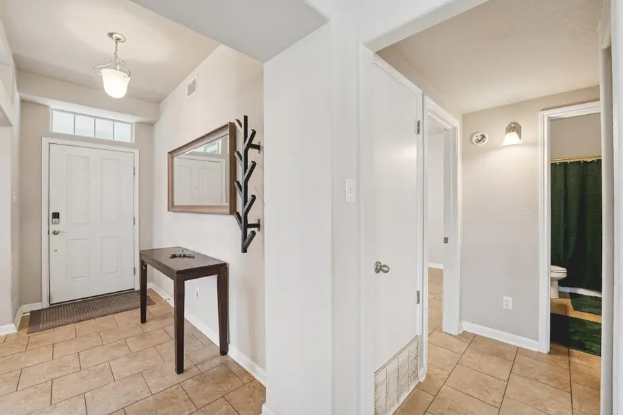 1048 Sanders, Kyle, TX 78640 - #2