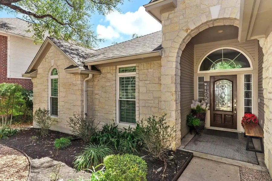 6913 Auckland Dr, Austin, TX 78749 - #3