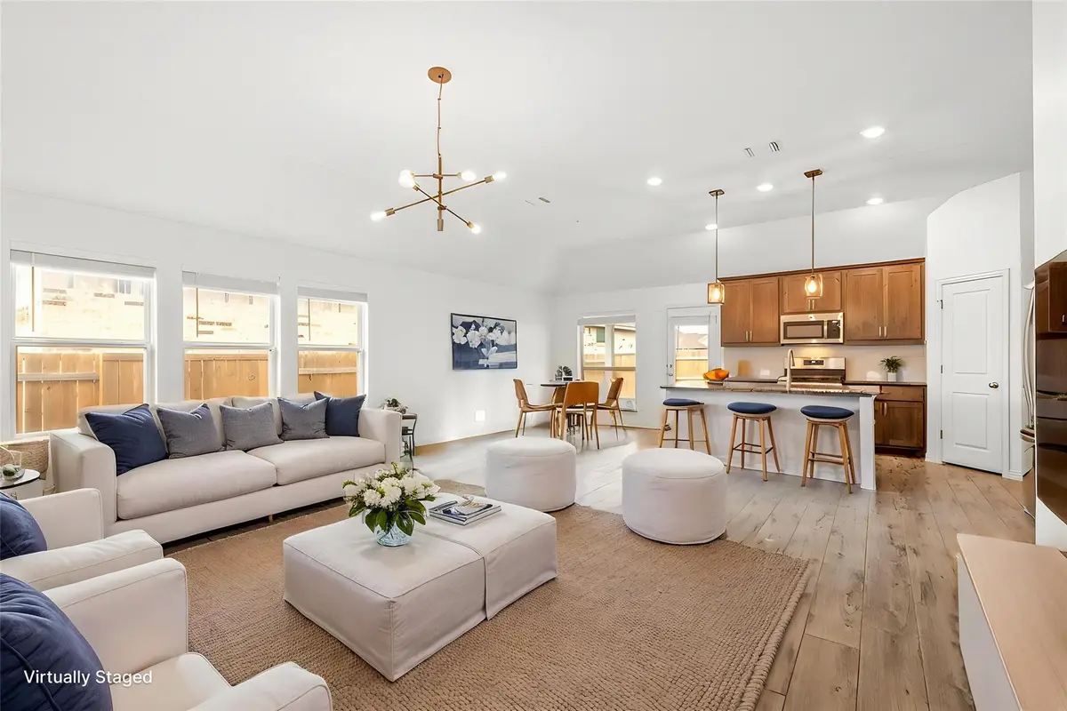 682 Coyote Creek Way, Kyle, TX 78640 - #1