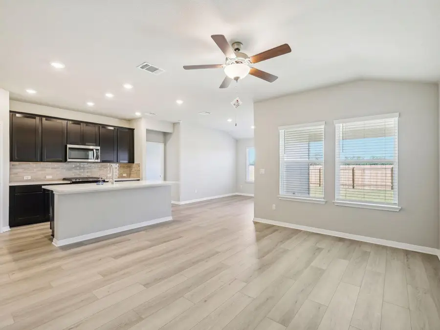 5012 Stockton Ln, Del Valle, TX 78617 - #3