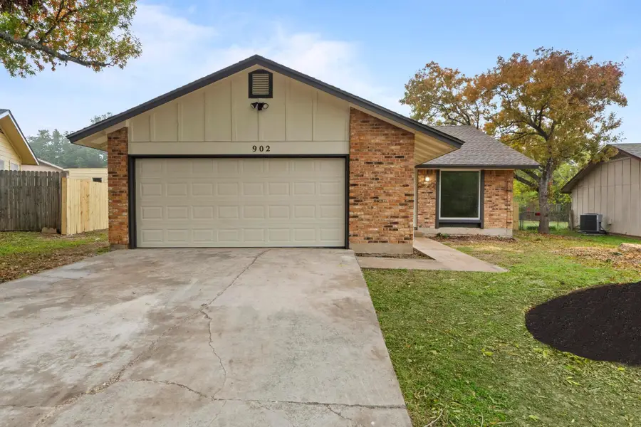 902 Warrington Dr, Austin, TX 78753 - Image #3