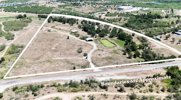 4629 Fm-2984, Luling, TX 78648