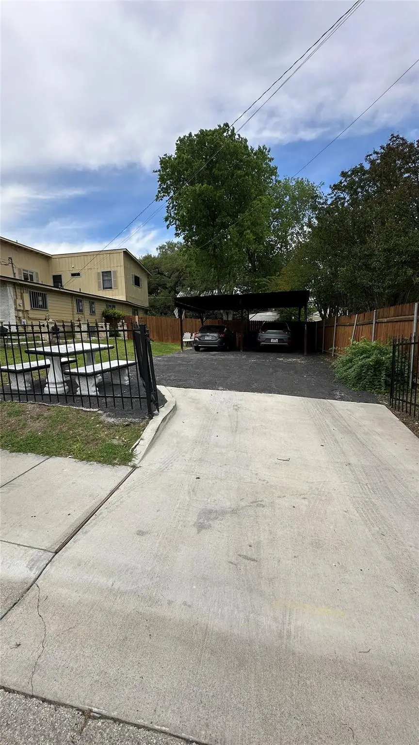 3116 E 12th St, Austin, TX 78702 - #2