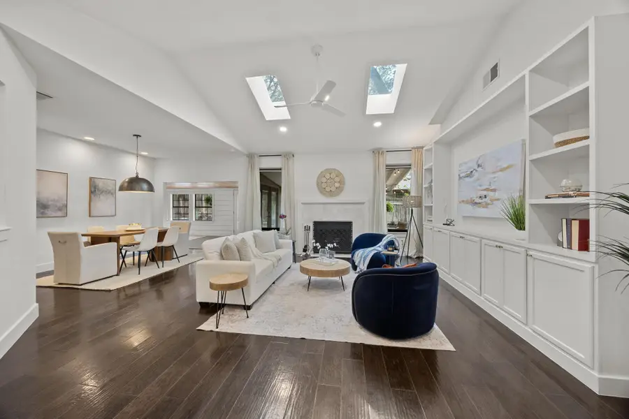 1707 Woodwind Ln, Austin, TX 78758 - #2