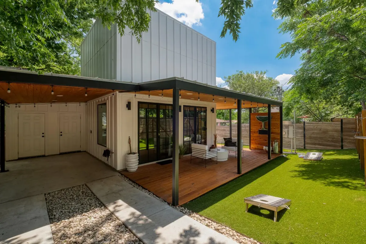 1904 E 16th St #2, Austin, TX 78702 - #1