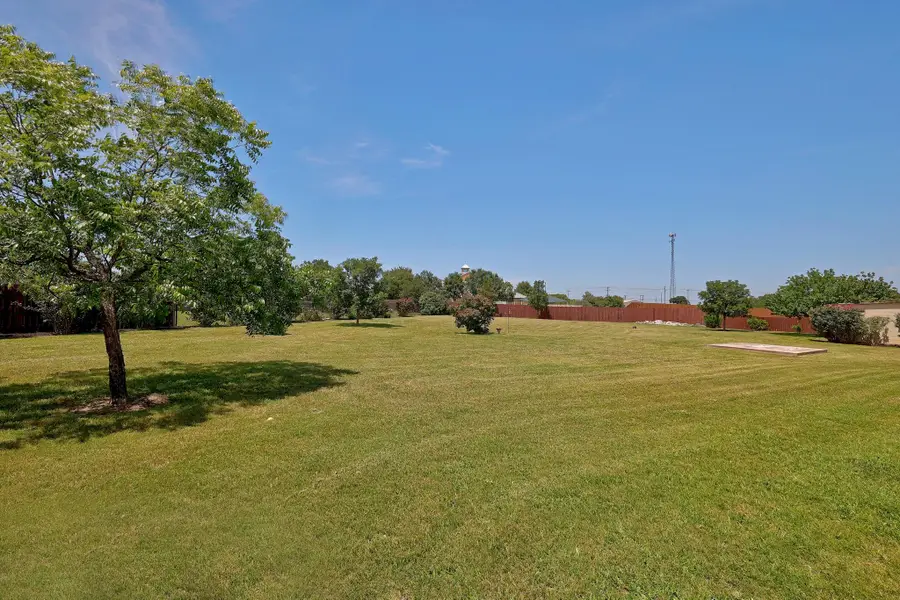 101 Lakeview Ln, Georgetown, TX 78633 - #3